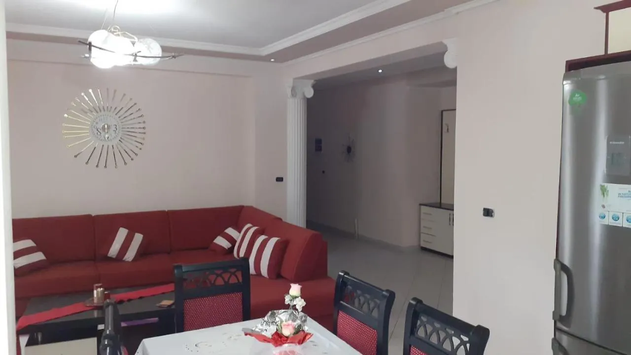 Salo Guesthouse Гирокастра Апартаменты