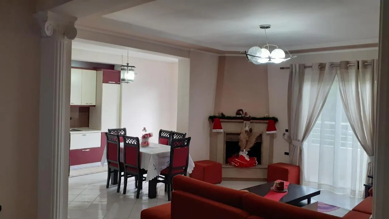 Salo Guesthouse Гирокастра
