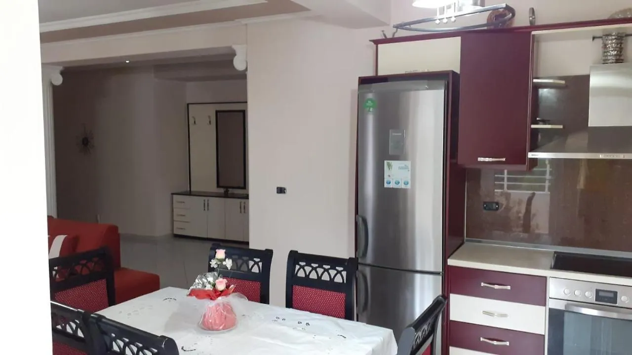 Salo Guesthouse Gjirokaster