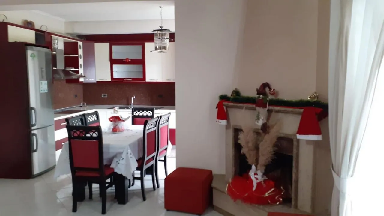 Apartment Salo Guesthouse Gjirokaster
